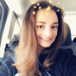 Meet your Posher, Cammie